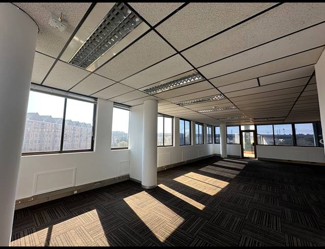 142M² OFFICE TO LET IN CENTURION CENTRAL